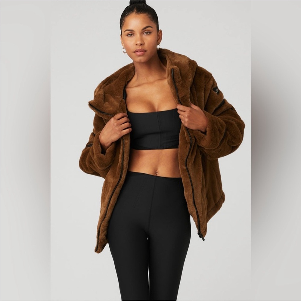 ALO Yoga Knock Out Faux Fur Hooded Jacket Chocolate Brown size Small